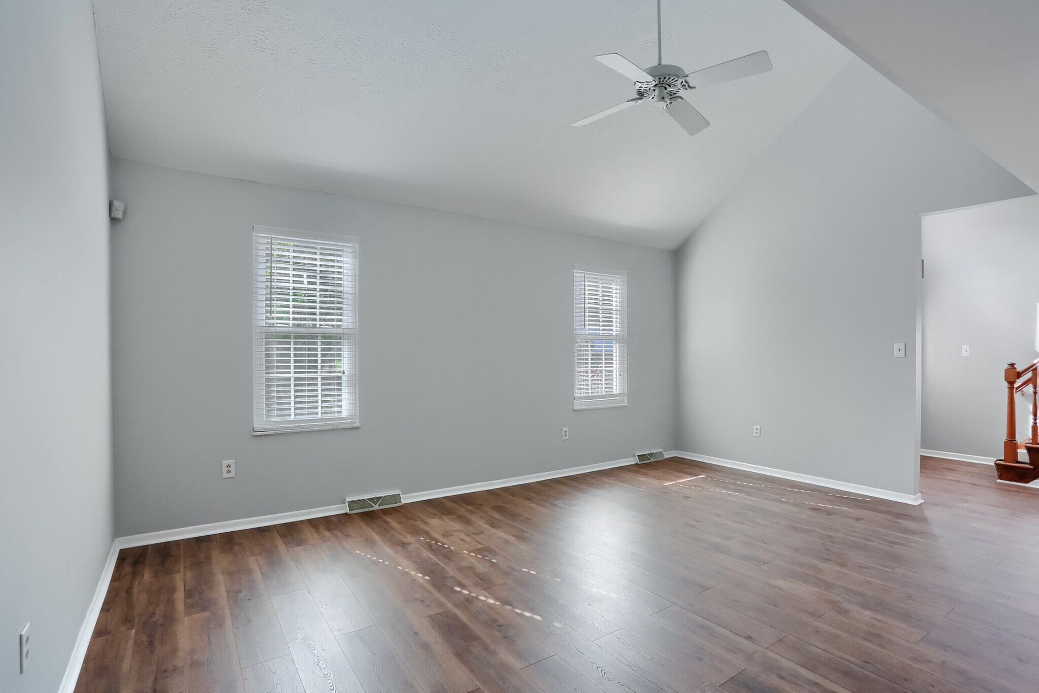 Building Photo - 2624 Hunters Point Dr
