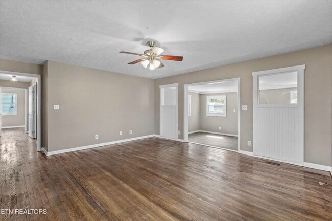 Building Photo - 105 Audubon Rd