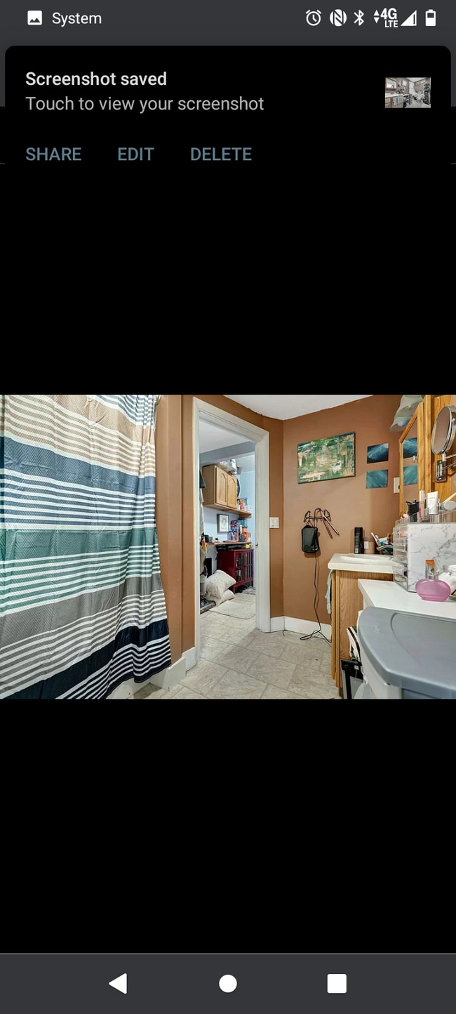 Building Photo - 14 Crystal Ave