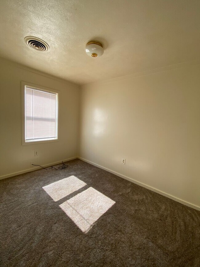 Building Photo - Big Value At An Affordable Rate - Water In...