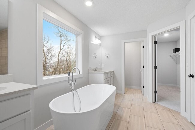 Building Photo - 18700 61st Ave N