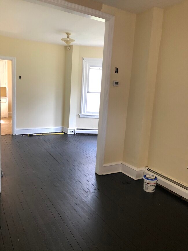 Dining Room - 825 Maple Ave