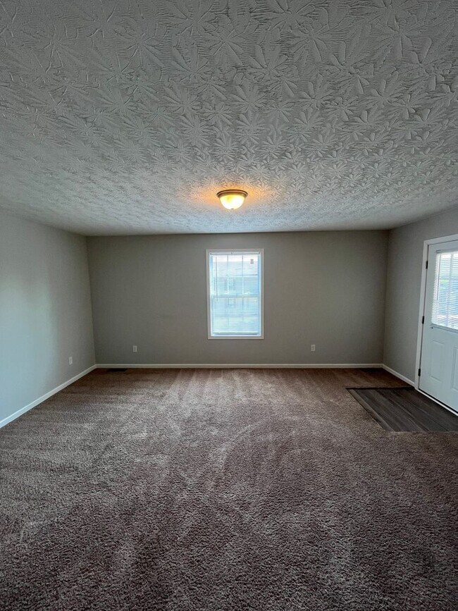 Building Photo - Upper Stone Apartments