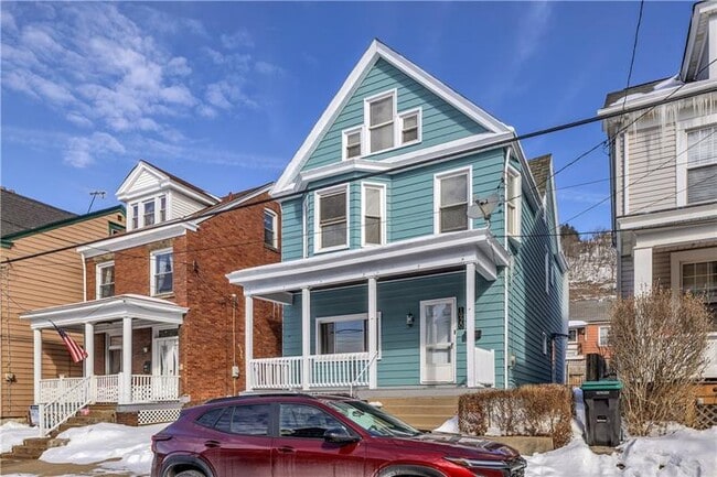 Building Photo - 1920 Middle St