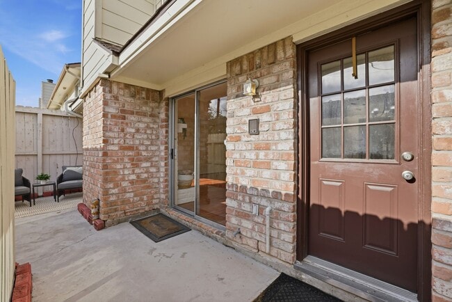 Building Photo - 14121 Lost Meadow Ln