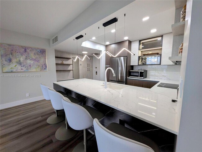 Building Photo - 500 Three Islands Boulevard