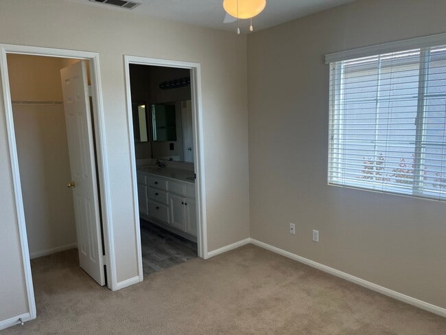 Building Photo - 32855 Abana Ct