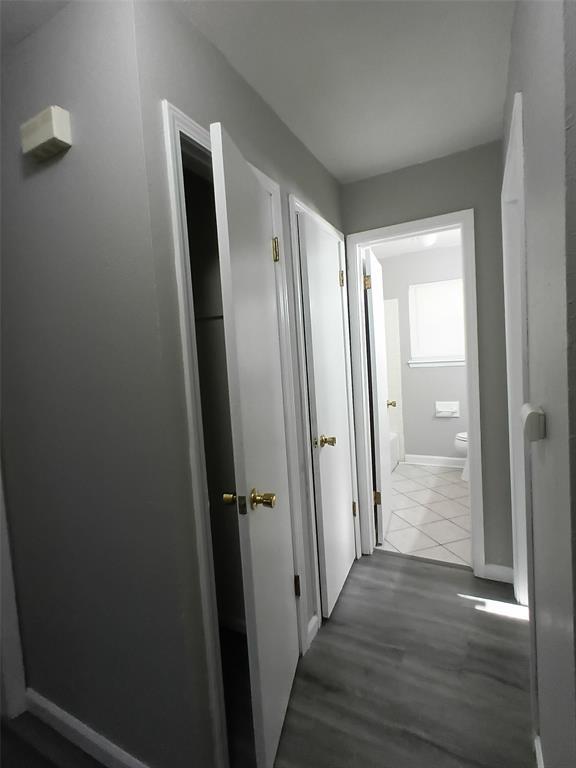 Building Photo - 1320 Parkwoods Ct