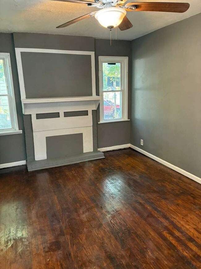 Building Photo - 5112 Edith Ave