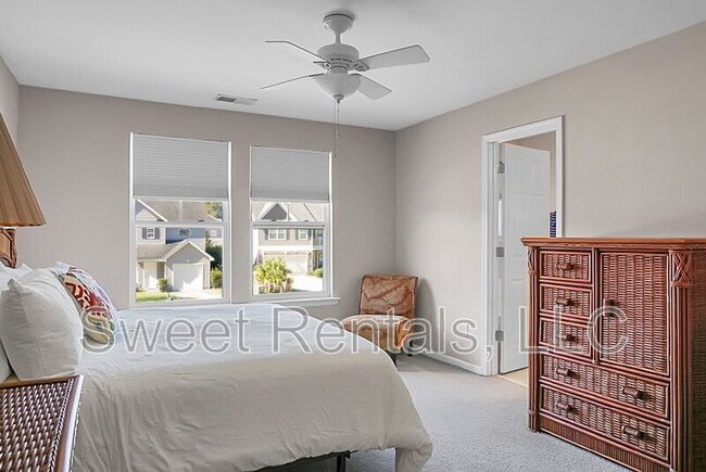 Building Photo - 1519 Thoroughbred Blvd