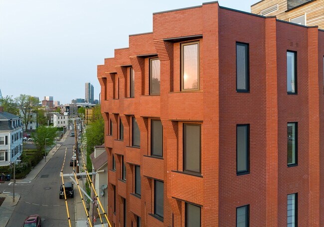 Building Photo - 80 Terrace St