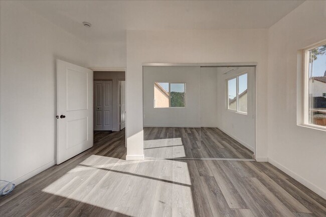 Building Photo - 7248 Canyon Hill Way