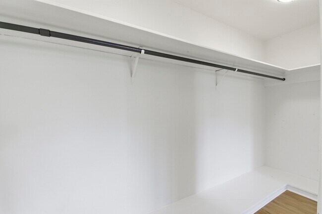 Building Photo - 1415 Avenue H