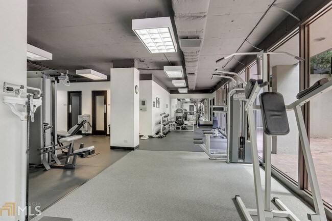 Building Photo - 2575 Peachtree Rd