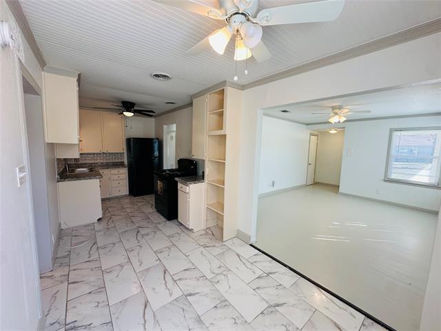 Building Photo - 4801 Stephanie Dr