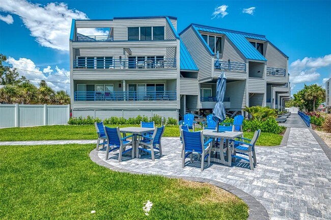 Building Photo - 2400 N Beach Rd
