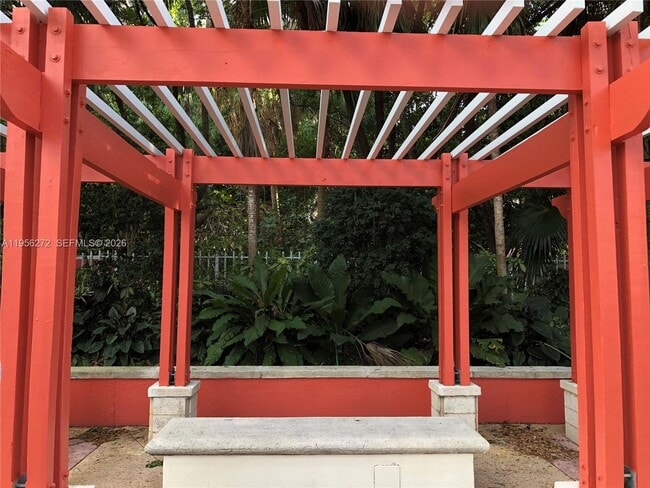 Building Photo - 255 Sunrise Dr