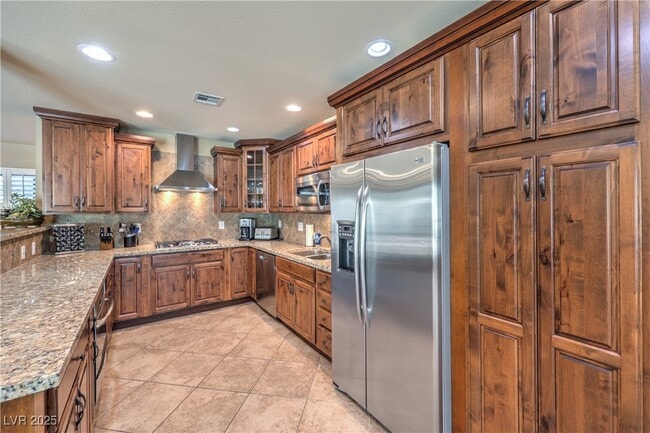 Building Photo - 2701 Alta Dr