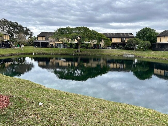 Building Photo - 9225 NW 49th Pl