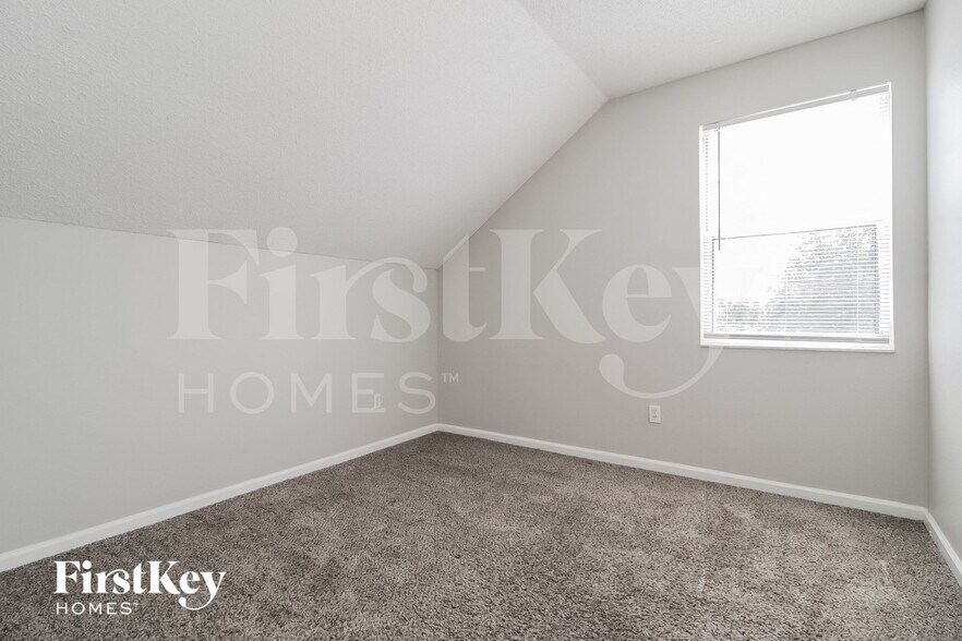 Building Photo - 5156 Aventura Blvd