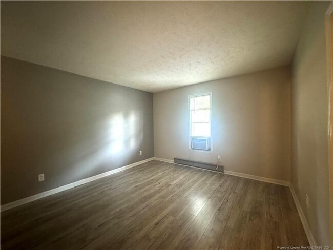 Building Photo - 1059 Strickland Bridge Rd