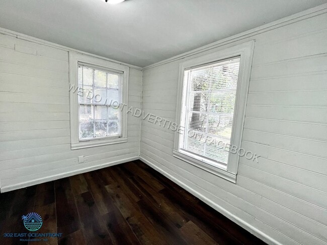 Building Photo - Beautiful 2 bedroom / 1 bathroom home now available for rent!