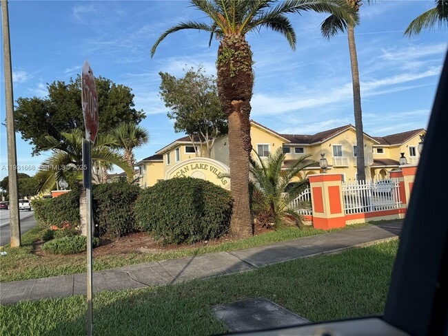 Building Photo - 7402 NW 179th Terrace