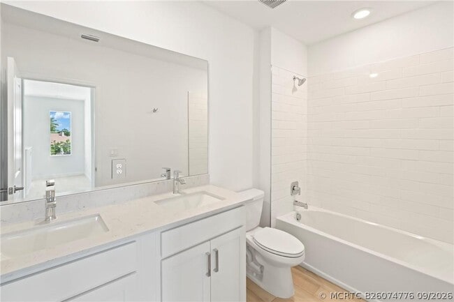 Building Photo - 22851 Hillgard Ave