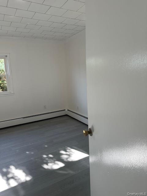 Building Photo - 76 Bayview Ave