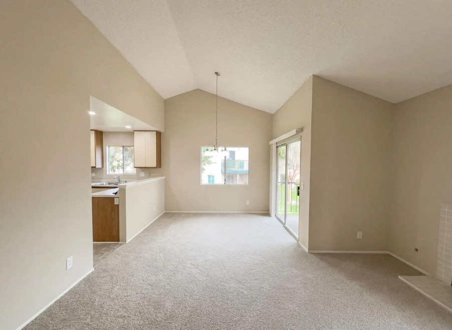 Building Photo - 11231 Avenida De Los Lobos