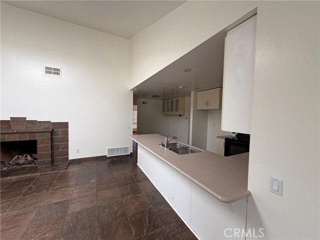 Building Photo - 18018 Santa Cecilia Cir
