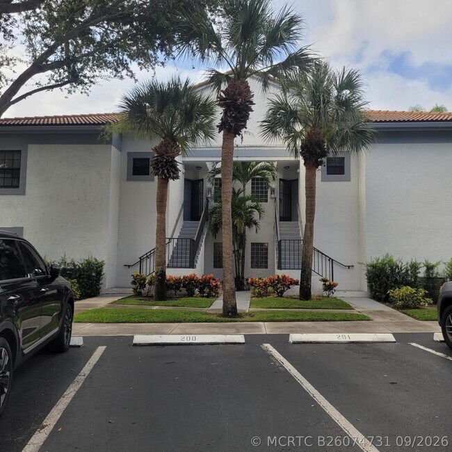 Building Photo - 5406 Firenze Dr