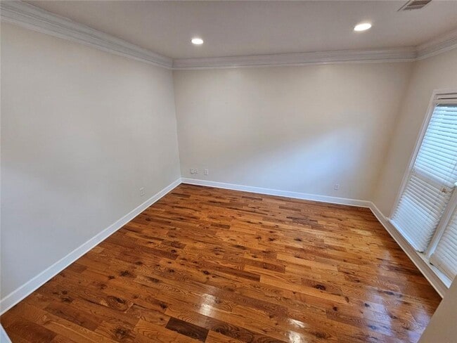 Building Photo - 11640 Vista Forest Dr