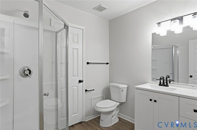 Building Photo - 9015 Covewood Rd