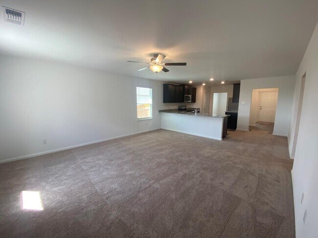 Building Photo - 309 Riverdale Dr