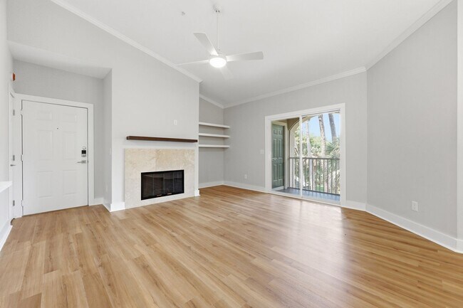 Building Photo - 211 Colima Ct