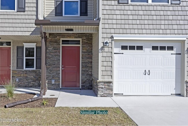 Primary Photo - 340 Glenellen Loop Rd