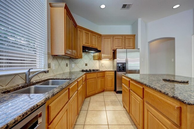 Building Photo - 11909 Portofino Dr