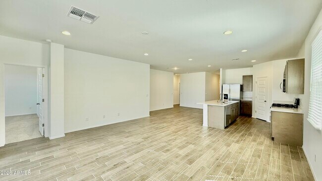 Building Photo - 22004 N Celestial Wy