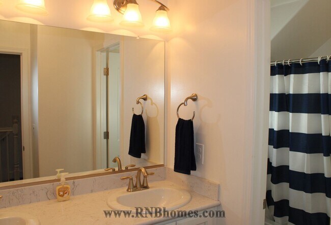 Building Photo - 1096 Provence Village Dr