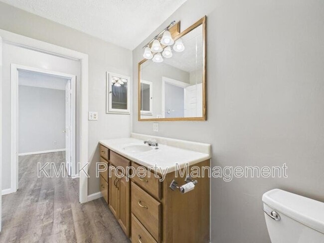 Building Photo - 5026 Winthrop Dr