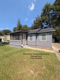 Building Photo - 1153 Auburn Dr