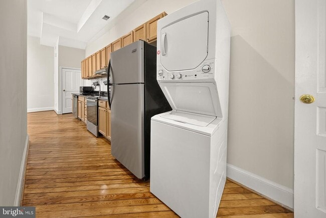 Building Photo - 1213 12th St NW
