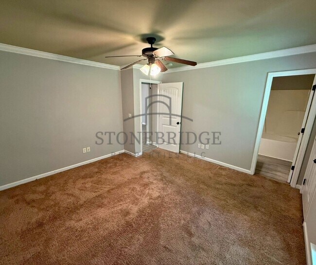 Building Photo - 2 bed, 2 bath, 1 level townhome in Calera