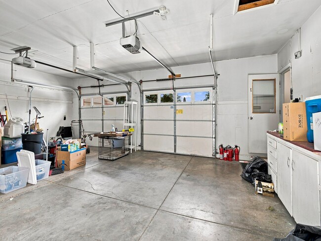Building Photo - 513 Harvard Ln