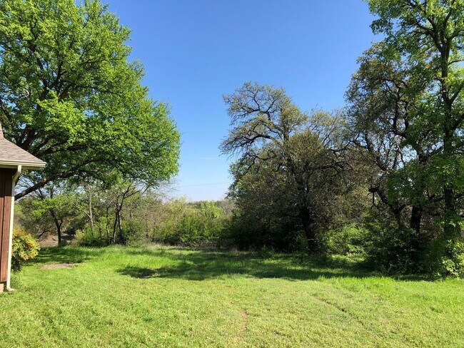 Building Photo - Private Lakefront Access, Peaceful neighborhood, Quick Access to I-820