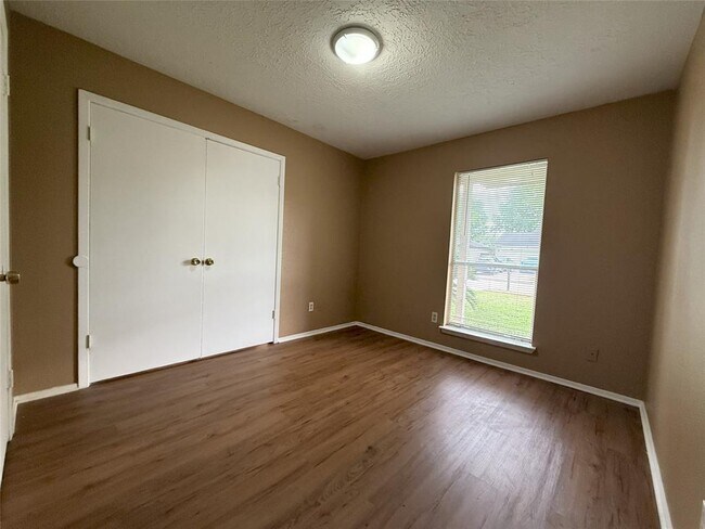 Building Photo - 10322 Autumn Meadow Ln