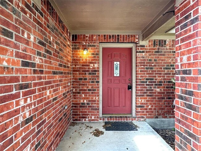 Building Photo - 202 Lucky Clover Ln