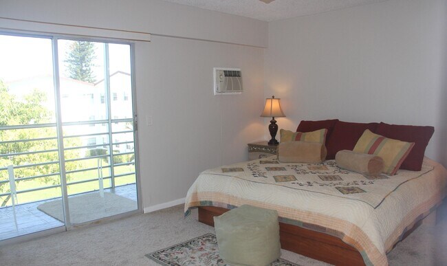 Building Photo - 454 Fanshaw K