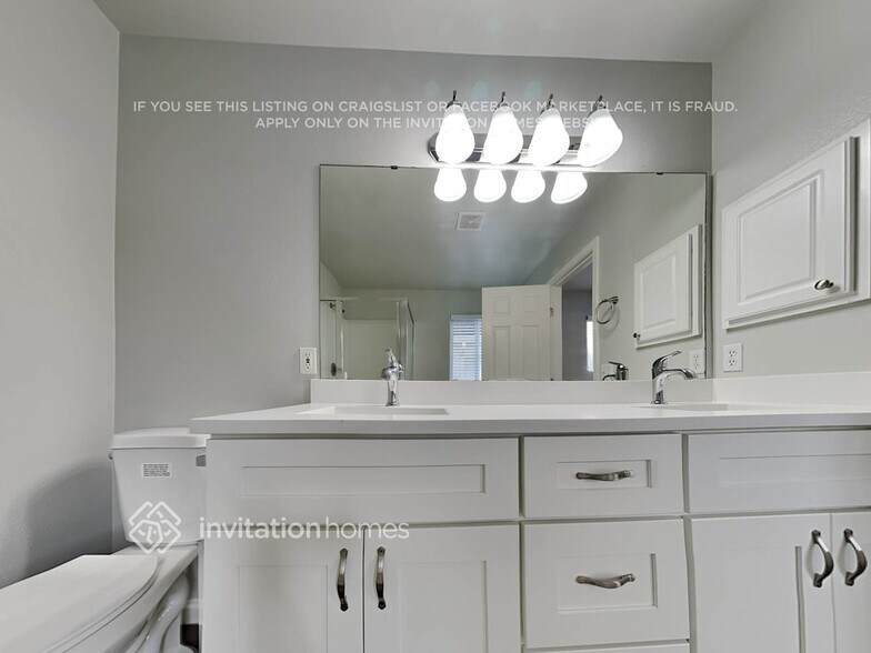 Building Photo - 3632 4th Ave NW